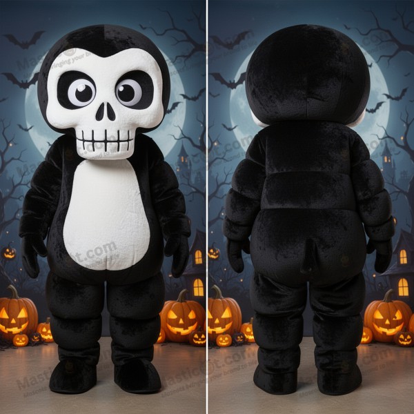 Ebony black grinning skull mascot - Masticot.com