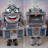 Fløjlsblød grå skattekiste-maskot - Skattekiste - MASTICOT_44891 - Masticot.com