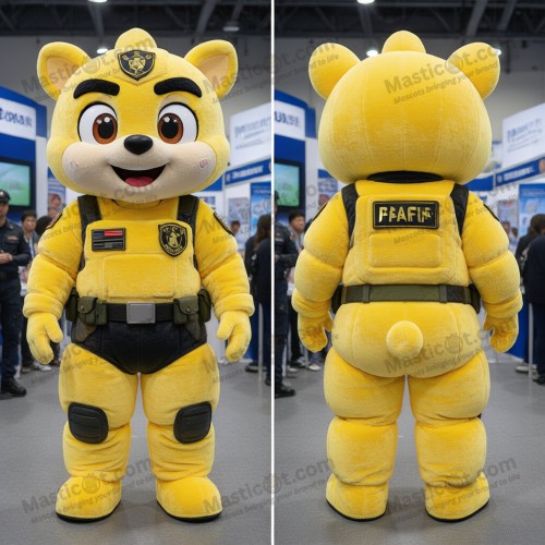 Yellow broad shouldered para commando mascot - Masticot.com