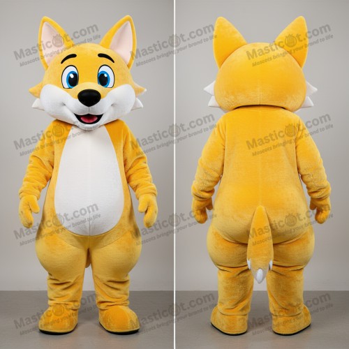 Golden yellow expressive dingo mascot - Masticot.com