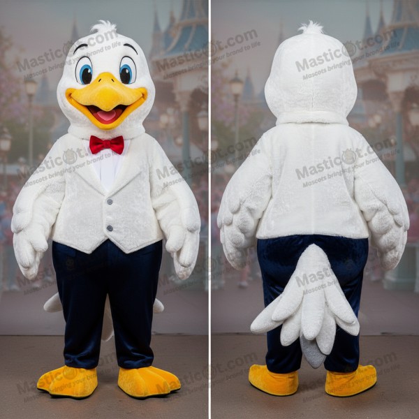 Velvety white cartoon gull mascot - Masticot.com